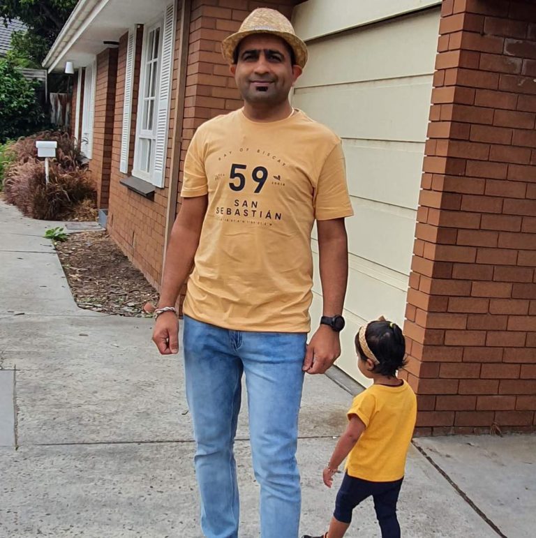 An Indian-origin man’s small initiative to replace plastic bags in Australia