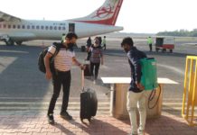 Indian Australians at Airport, PictureSource: Twitter @RameshDutta