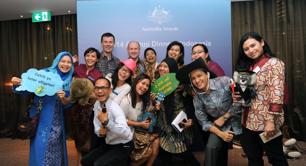 Australia_Awards_alumni_-_Indonesia_(15893606842)