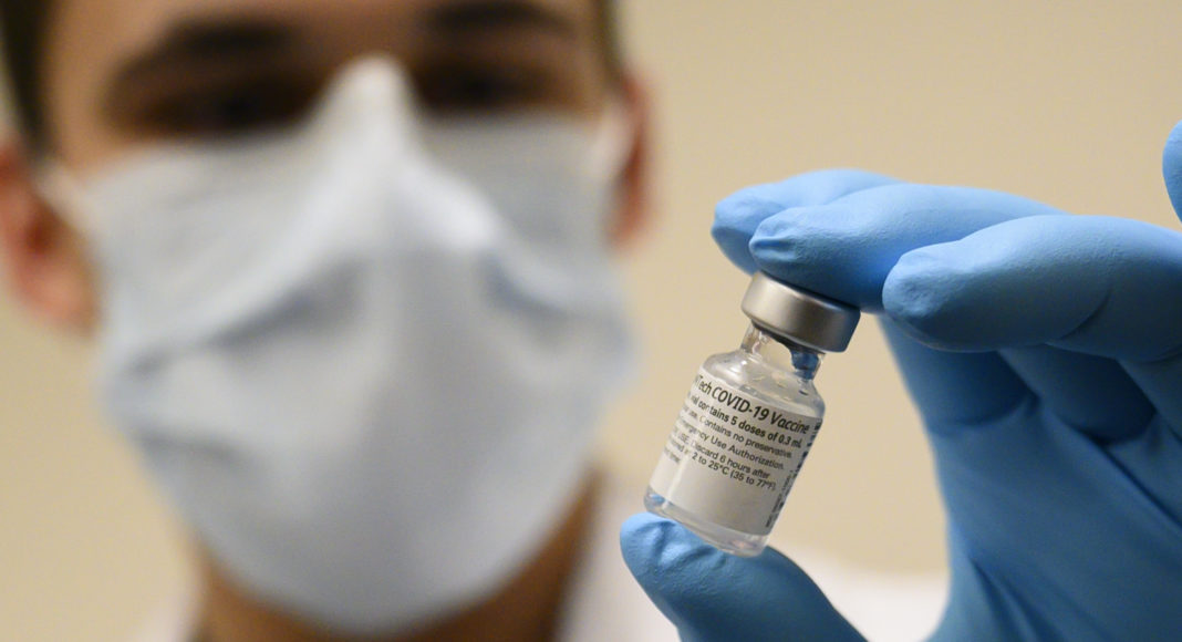 Pfizer-BioNTech_COVID-19_vaccine_(2020)