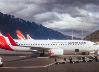 You may be able to book an international flight with Qantas from 31 October 2021