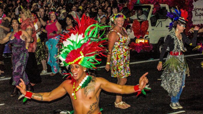 Sydney_Mardi_Gras_2013_-_8522909993