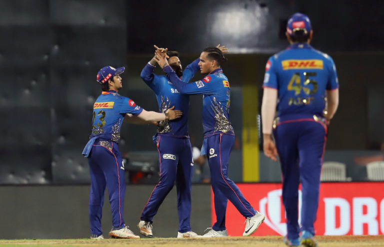 IPL 2021: Rahul Chahar, Boult shine as Mumbai Indians beat SRH by 13 runs