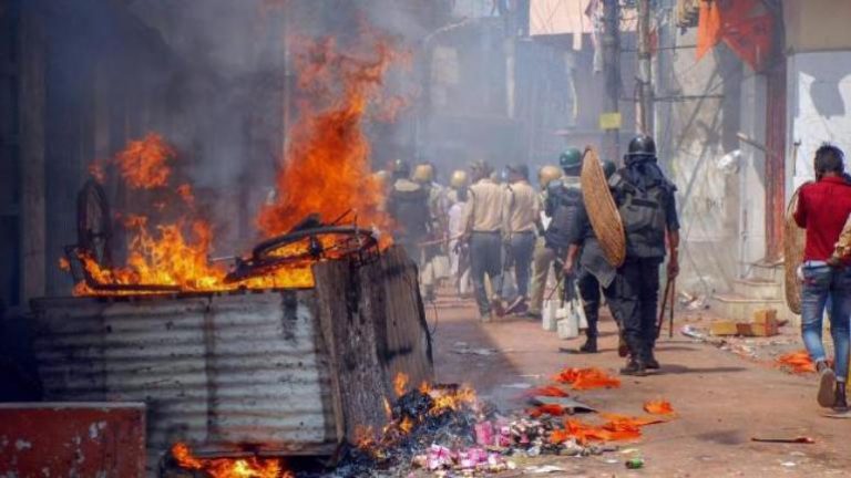 Crude bombs hurdled, poll office, shops vandalised- burned and 9 including a woman lynched in Bengal allegedly by ‘TMC miscreants’