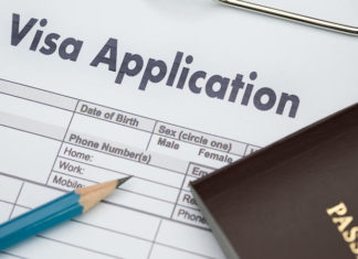 Give permanent residency to long-term migrants and over-stayers: 15,000 New Zealanders sign the petition