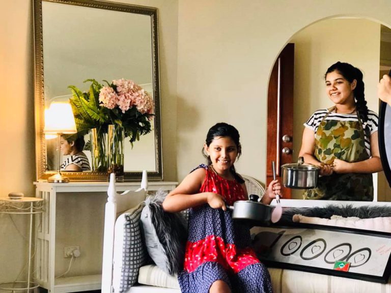 Indian-Australian Young Citizen of the Year recipients using their cooking skills for COVID relief in India