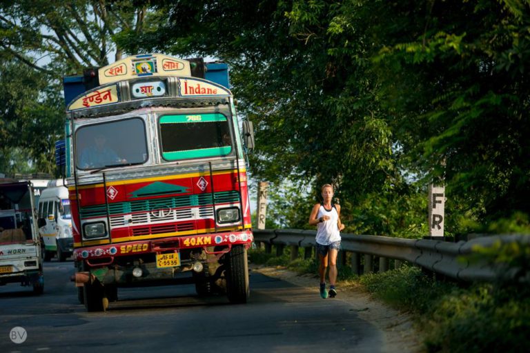 Australian ultra-marathoner raising money for Covid-relief in India