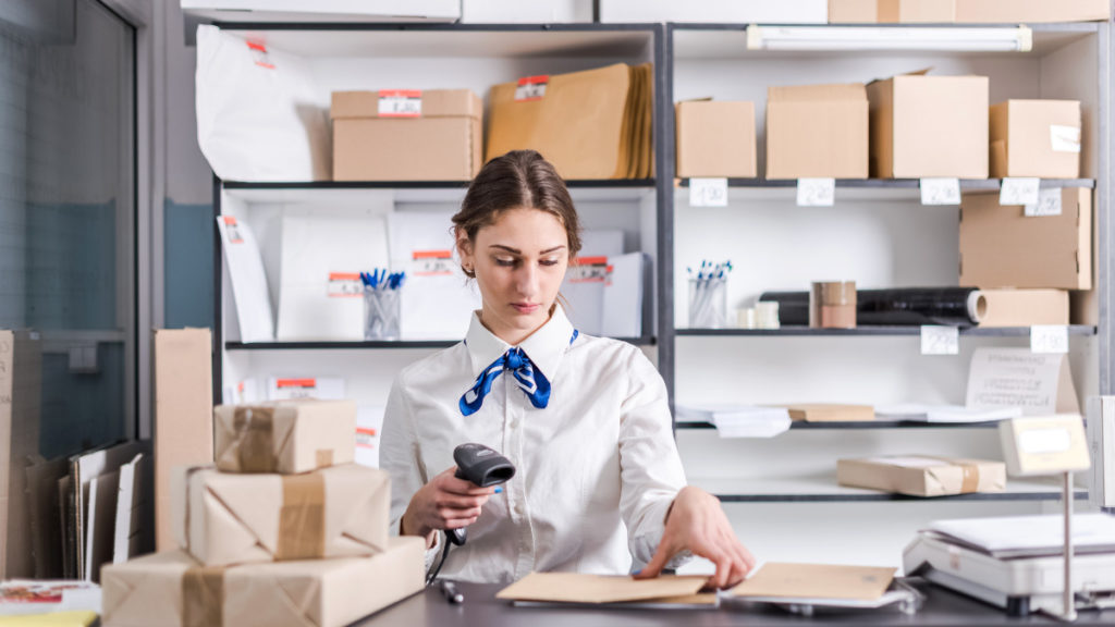 Post worker shaken after customer leaves a racist message: "Go back to India" 6 Representative picture of post worker; Source: @CANVA