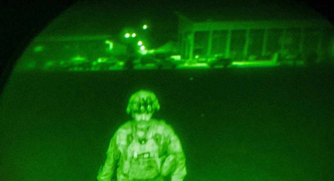 Major Gen. Chris Donahue leaving Kabul Airport: Picture Source: Jack Holt, U.S. Central Command Public Affairs Major Gen. Chris Donahue leaving Kabul Airport: Picture Source: Jack Holt, U.S. Central Command Public Affairs