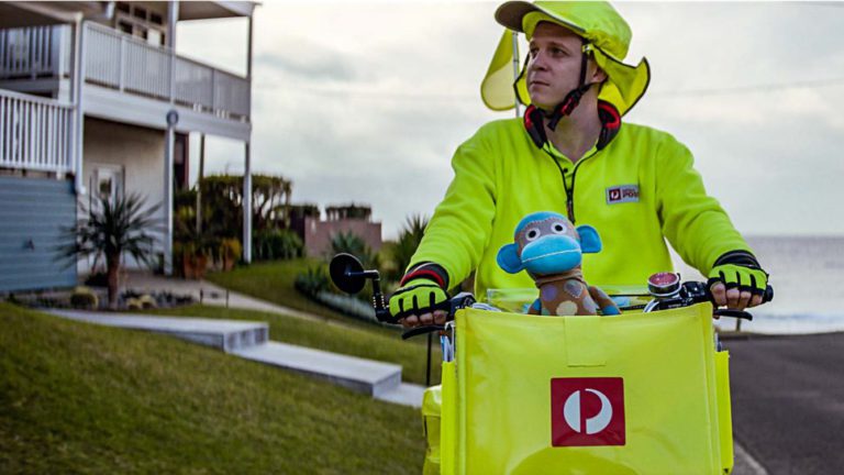 Australia Post underpaid about $1.8 million to 19,500 former staff