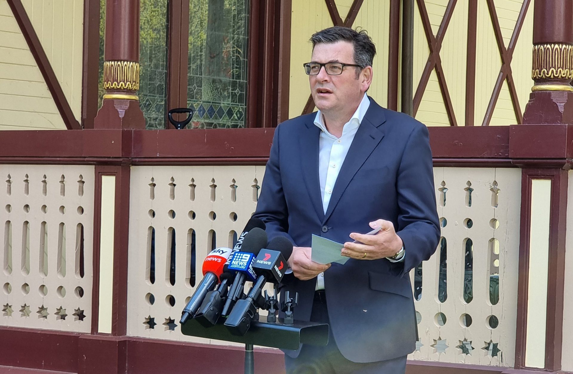 Ballarat goes to lockdown as Victoria records 423 new COVID cases, Here’ details