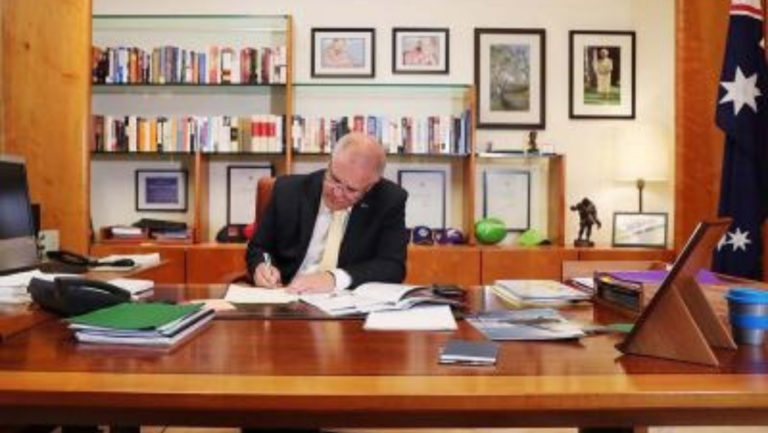 Prime Minister Scott Morrison writes a heartfelt letter to Victorians