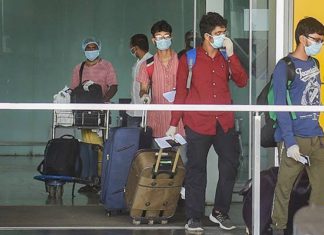 51 per cent drop in international student applications at Australian universities International students: Picture Source: @int_students11