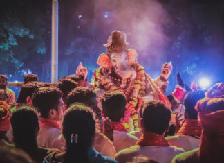 Hindu religion; Image Source: @CANVA