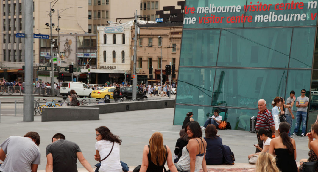 Melbourne returns to office; Image Source: @CANVA