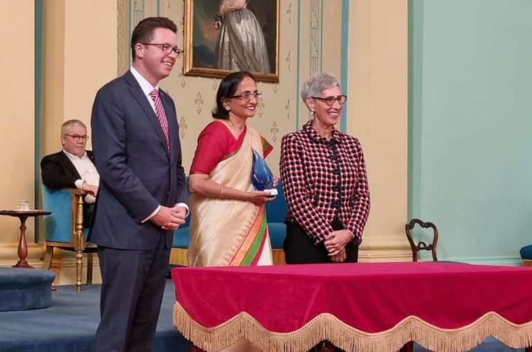 Jaya Manchikanti, founder of IndianCare wins Victoria’s Volunteer of the Year Award