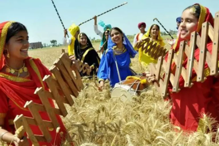 Why is Baisakhi/Vaisakhi celebrated and on What Date?