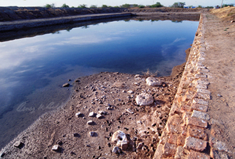 Ancient dock for ships at Lothal, Gujarat. Image source Benoy K Behl