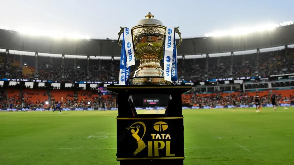 IPL trophy; Image Source; IPL @Twitter