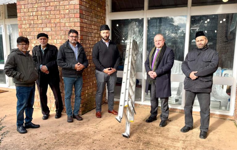 Eight charged with alleged attack on Ahmadiyya Mosque in Melbourne