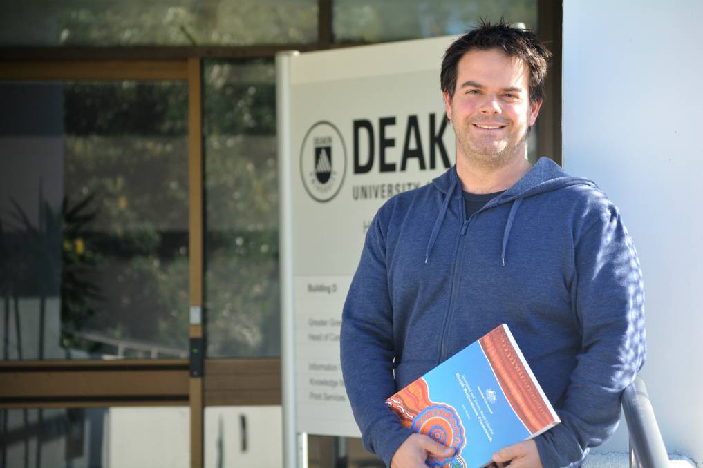 Professor Vin Versace Director of Deakin Rural Health 28