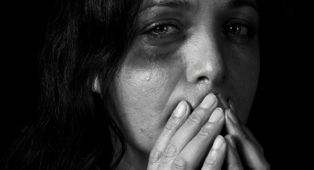 Domestic violence and women of colour; Image source: @CANVA