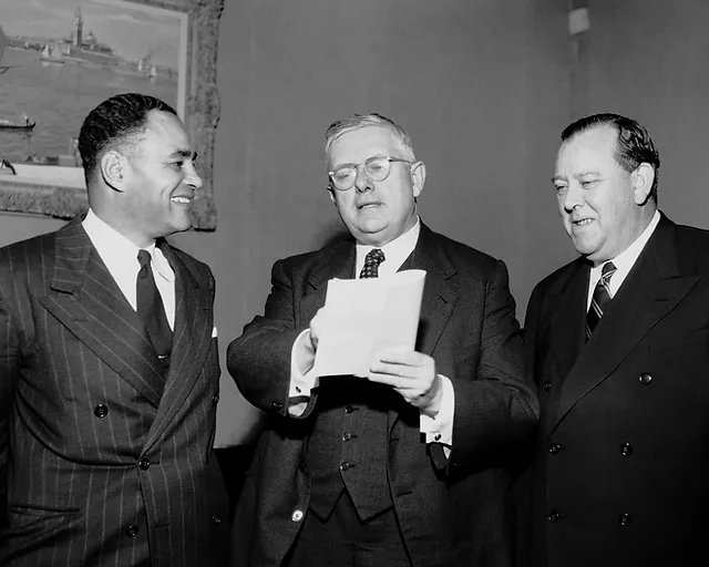 f41dcb 337e1c3e39764f689284321d1ebbea5d mv2 48