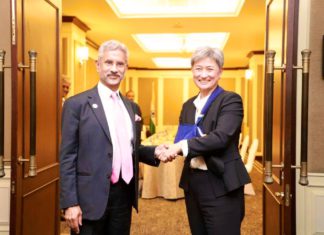 Indian and Australian foreign ministers positive on bilateral relations progress
