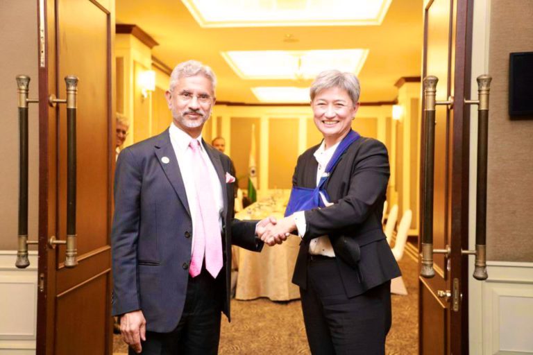 Indian and Australian foreign ministers positive on bilateral relations progress