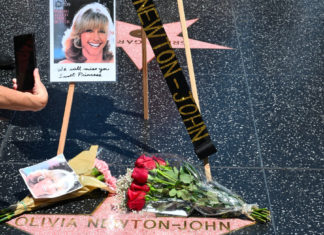 Australian Actor Olivia Newton-John; Image Source: Twitter