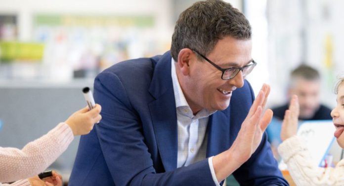 Dan Andrews (Image source: Twitter)