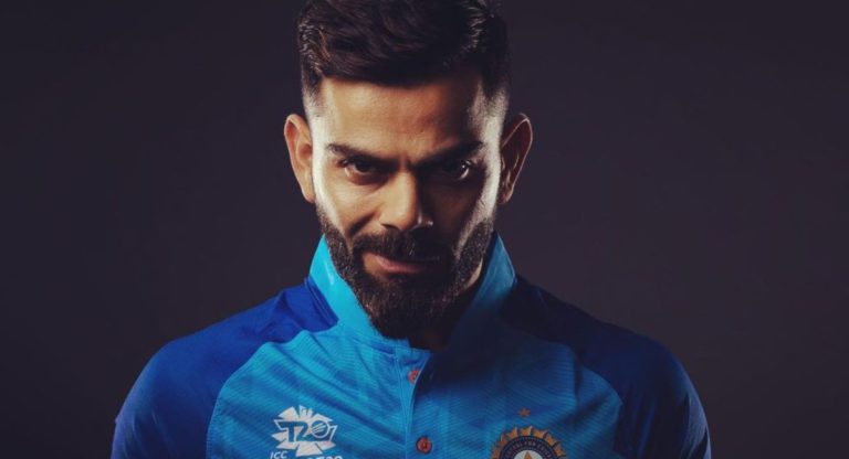 No privacy for King Kohli in Australia
