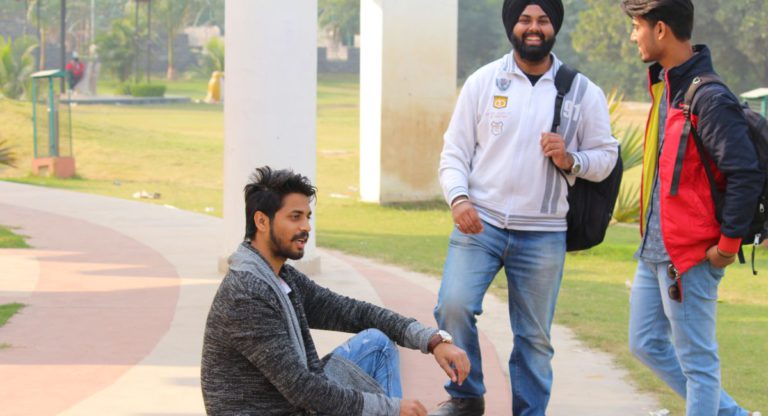 Gujarati, Tamil, Malayali and Bengali migrant children ahead of Hindi and Punjabi speakers in University participation rate