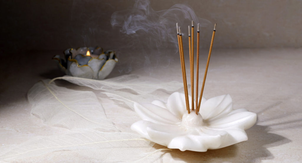 Lotus and G20 logo; Image Source: The Australia Today/@CANVA