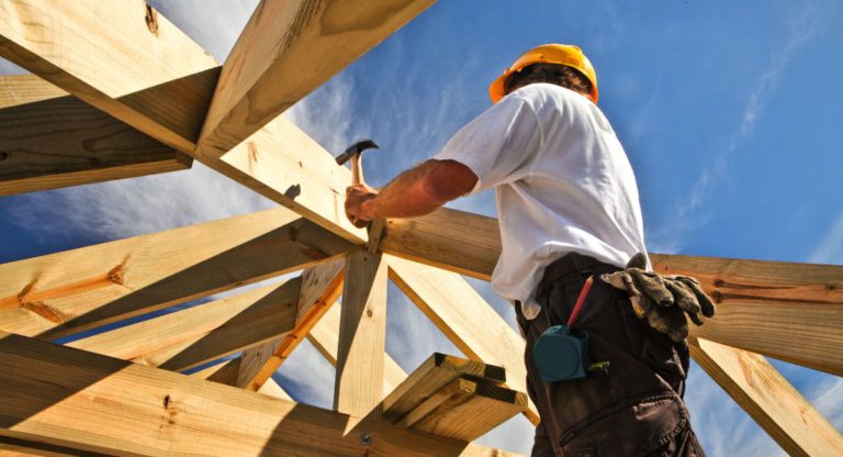 Canberra carpenter takes builder to court for not getting entitlements owed