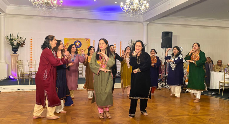 Kashmiri Hindus preserving and passing culture to next generation in Australia