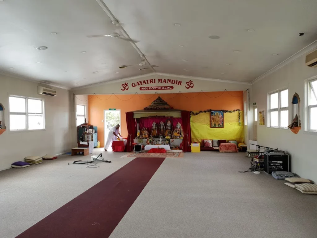 Gayatri Mandir inside 2