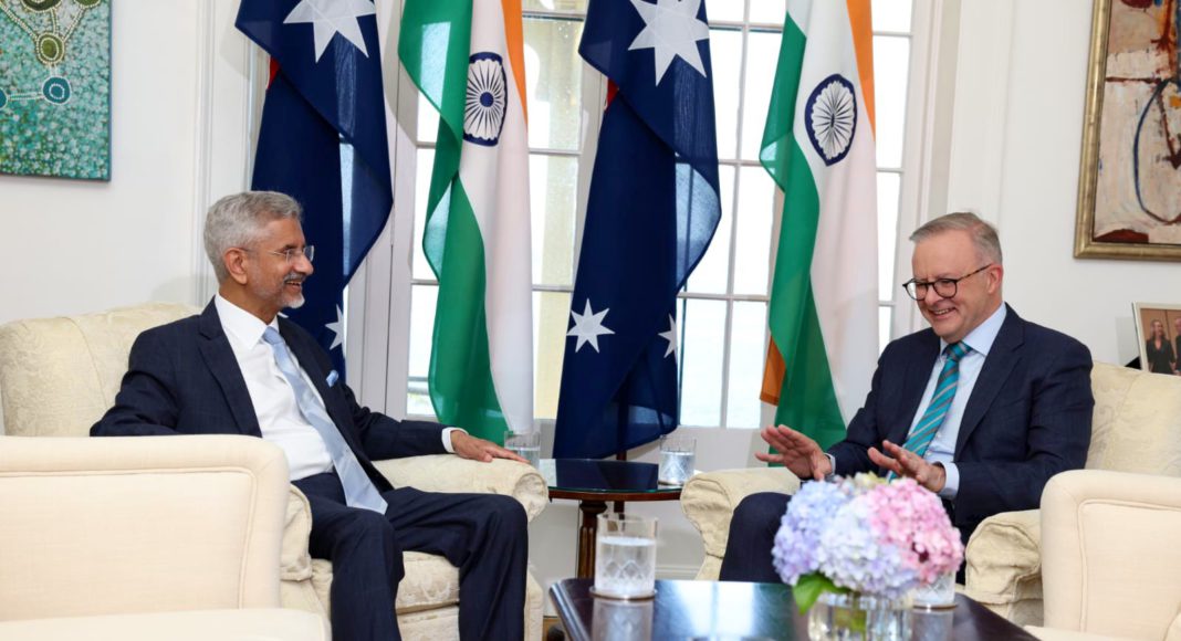 Indian Foreign Minister Jaishankar met with PM Antony Albanese; Image Source: PIB