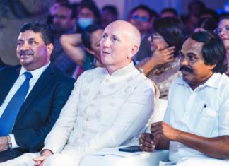 WA Innovation Minister Stephen Dawson facilitated by Minister Mano Thangaraj in #Chennai; Image Source: Supplied
