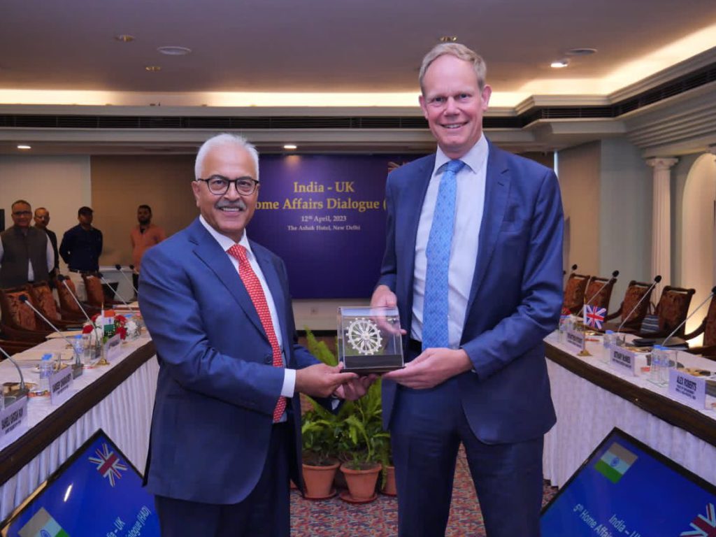 Indian Union Home Secretary, Ajay Kumar Bhalla and the UK Permanent Secretary of Home Office, Sir Matthew Rycroft; Image Source: PIB
