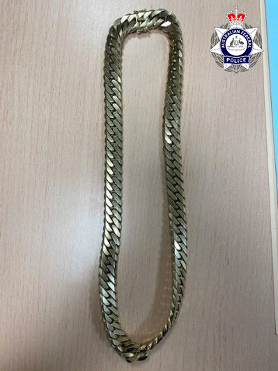 AFP seizes $47m assets as part of organised crime syndicate investigation 3 Gold chain 3