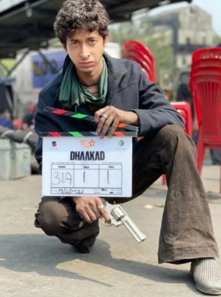 Bollywood film 'Hindi-Vindi' to be shot in Australia 1 Mihir Ahuja on the sets of Dhaakad 1