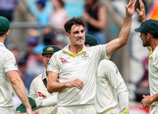 Ashes 3rd Test Cummins getting wicket; Image Source; Twitter @CricketAus