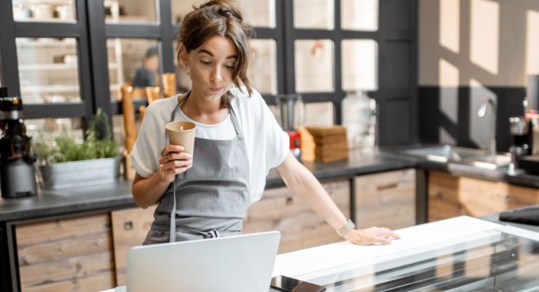 Research tracks young Australians’ precarious work and study lives after Year 12