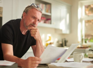 Reserve Bank of Australia to Hold Steady on Interest Rates Amid US Fed Cuts Cost of living pressure Image Source @Canva