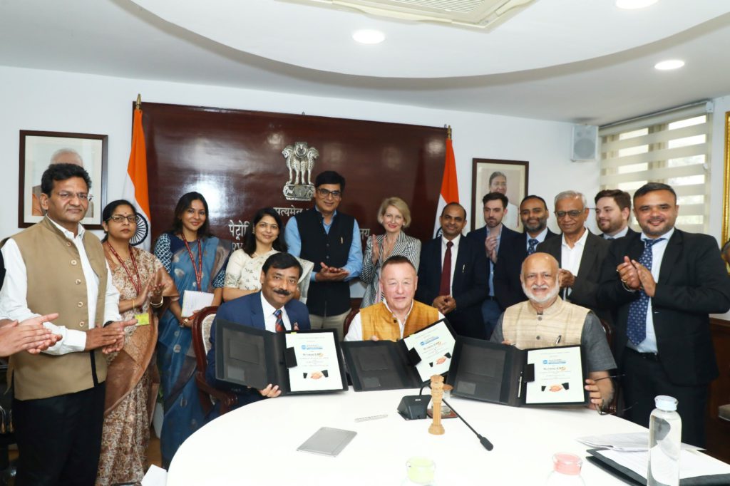 Australia's Sunrise CSP partners with Engineers India Ltd to advance 'Concentrated Solar Thermal Power' expertise 1 MoU2 1