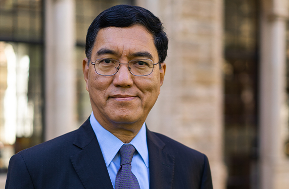 Professor Amit Chakma 572x375 1 28