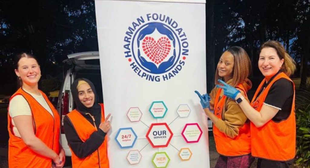 Untitled 1200 × 650px 9 17