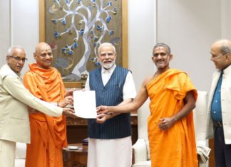Officials of Shri Ram Janmabhoomi Teerth Kshetra Trust inviting Indian Prime Minister Narendra Modi for inogration of Shri Ram Temple; Image Source; XTwitter @narendramodi