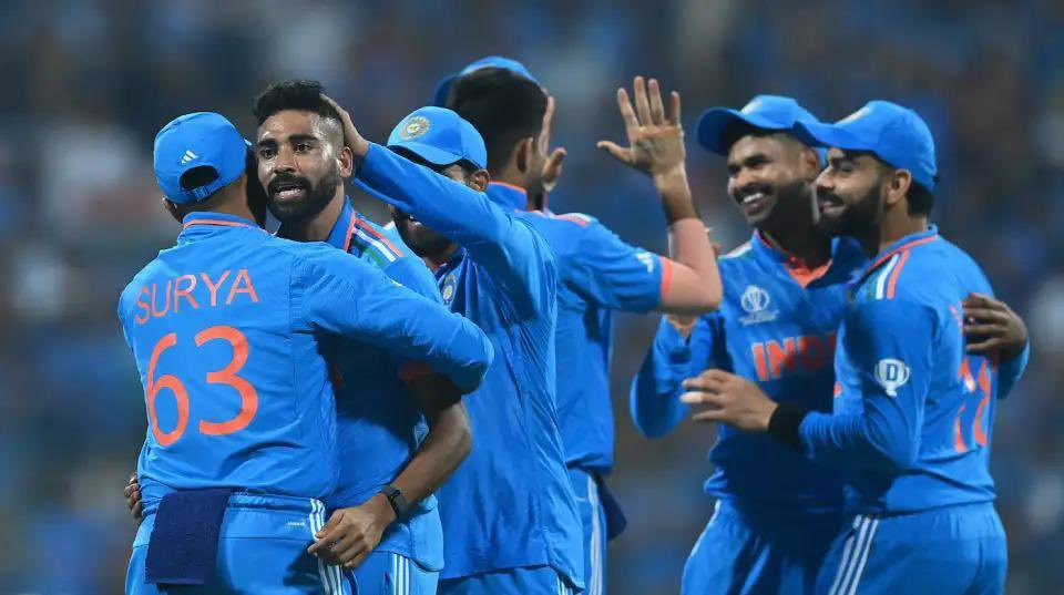 From Asia Cup echo to World Cup roar: Shami and Siraj dominate as India in semis with 302-run feast 3 image 3 3